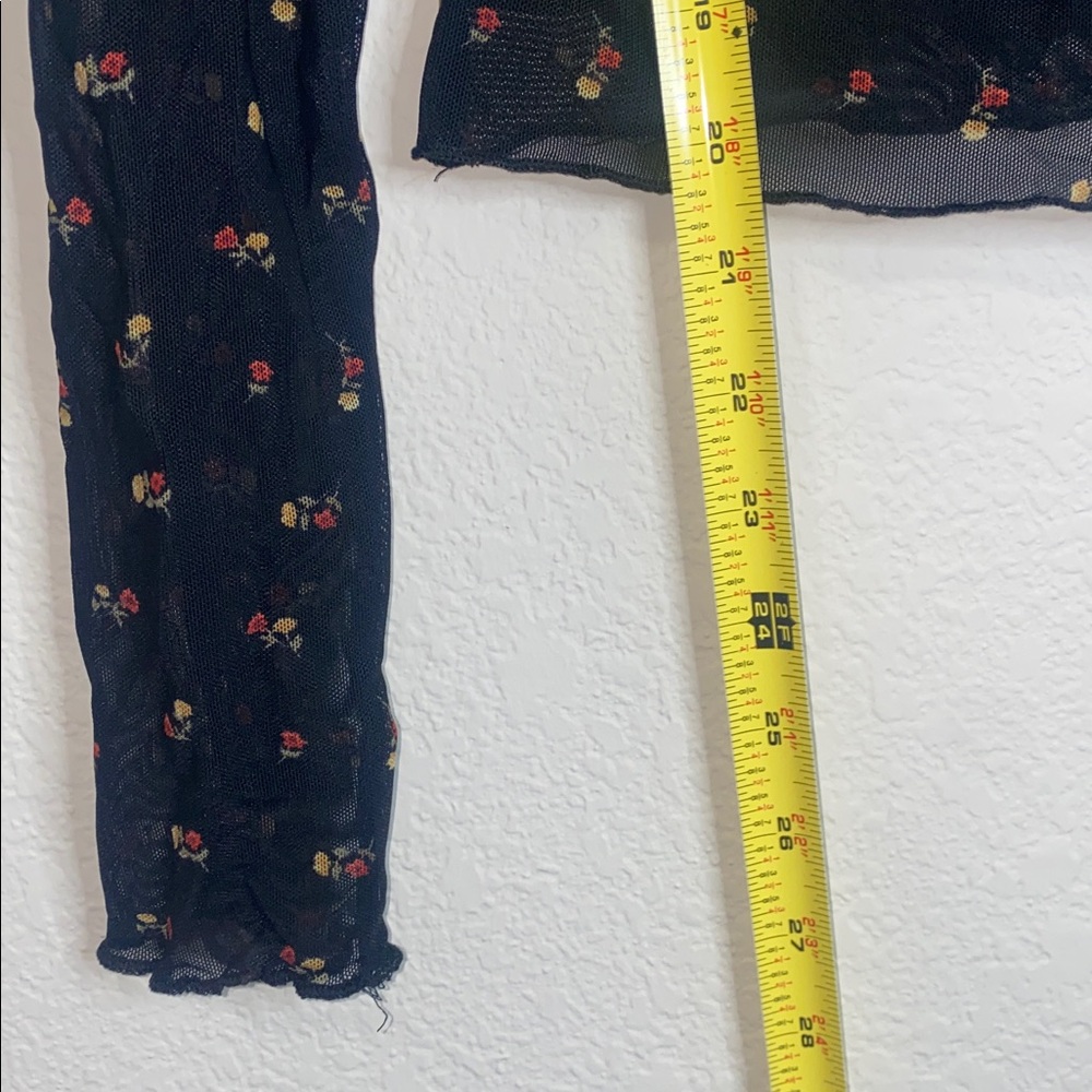 🛍️Sheer floral long sleeved top with red and yellow flower details! - Picture 4 of 6